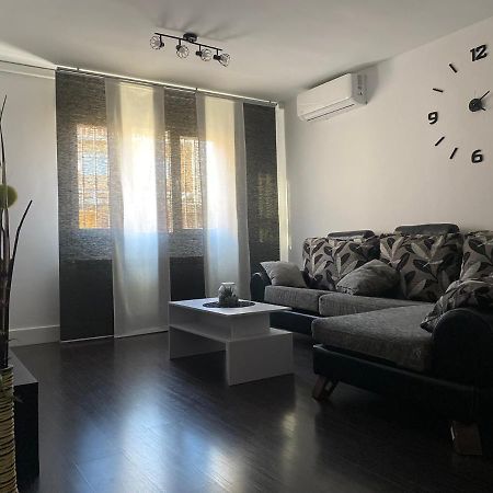 Vut Nohales Home Kültér fotó