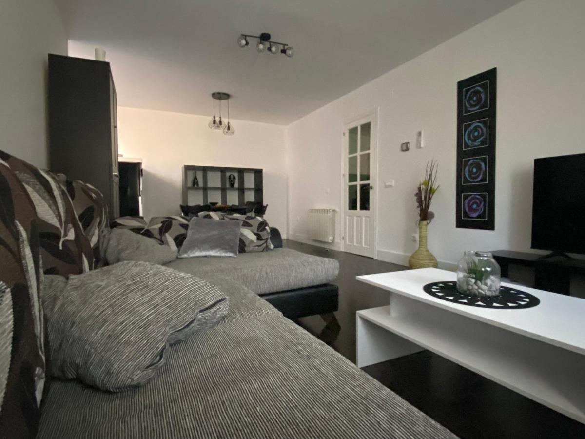 Vut Nohales Home Kültér fotó