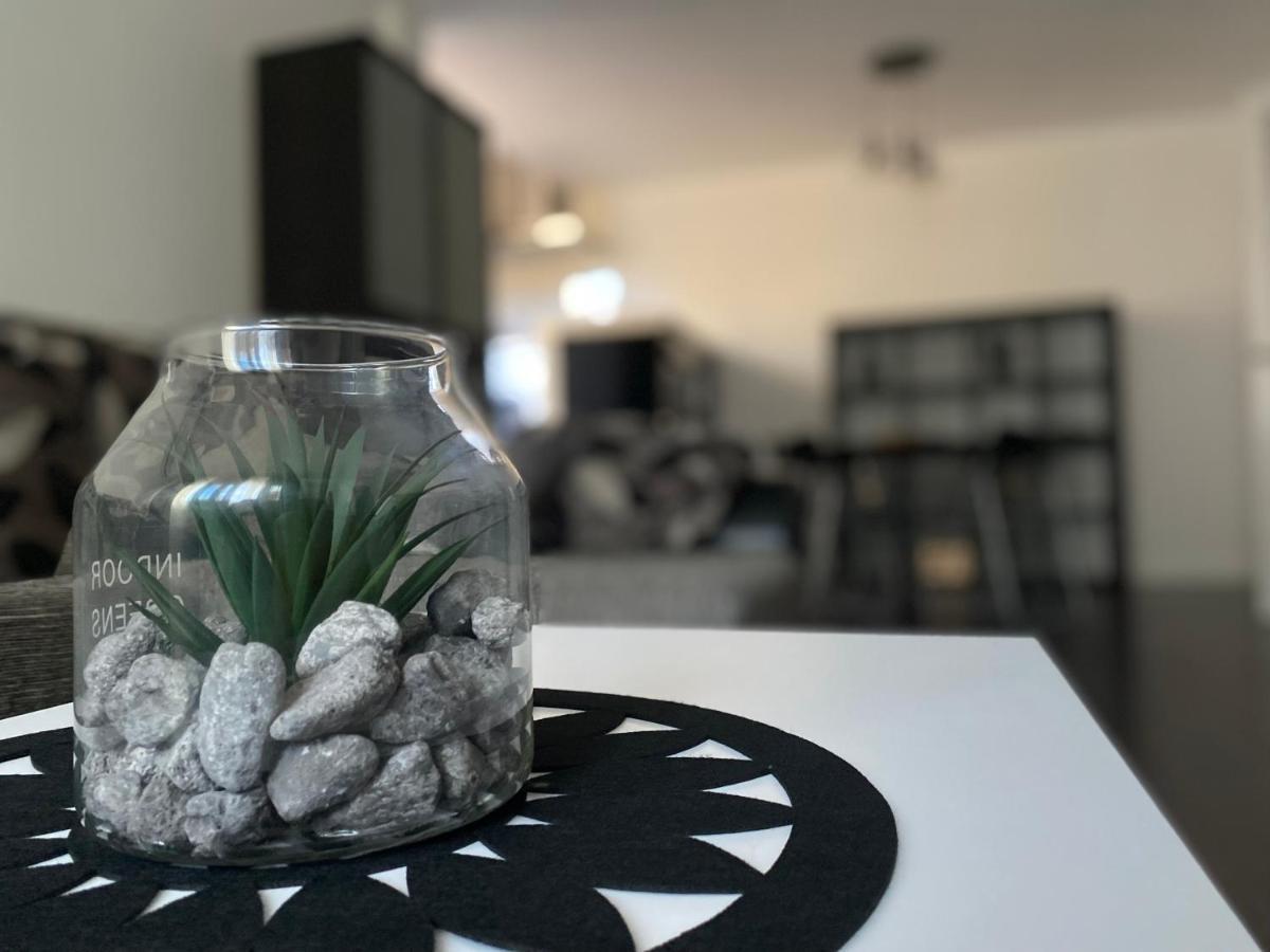 Vut Nohales Home Kültér fotó