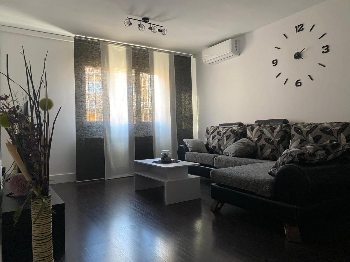 Vut Nohales Home Kültér fotó